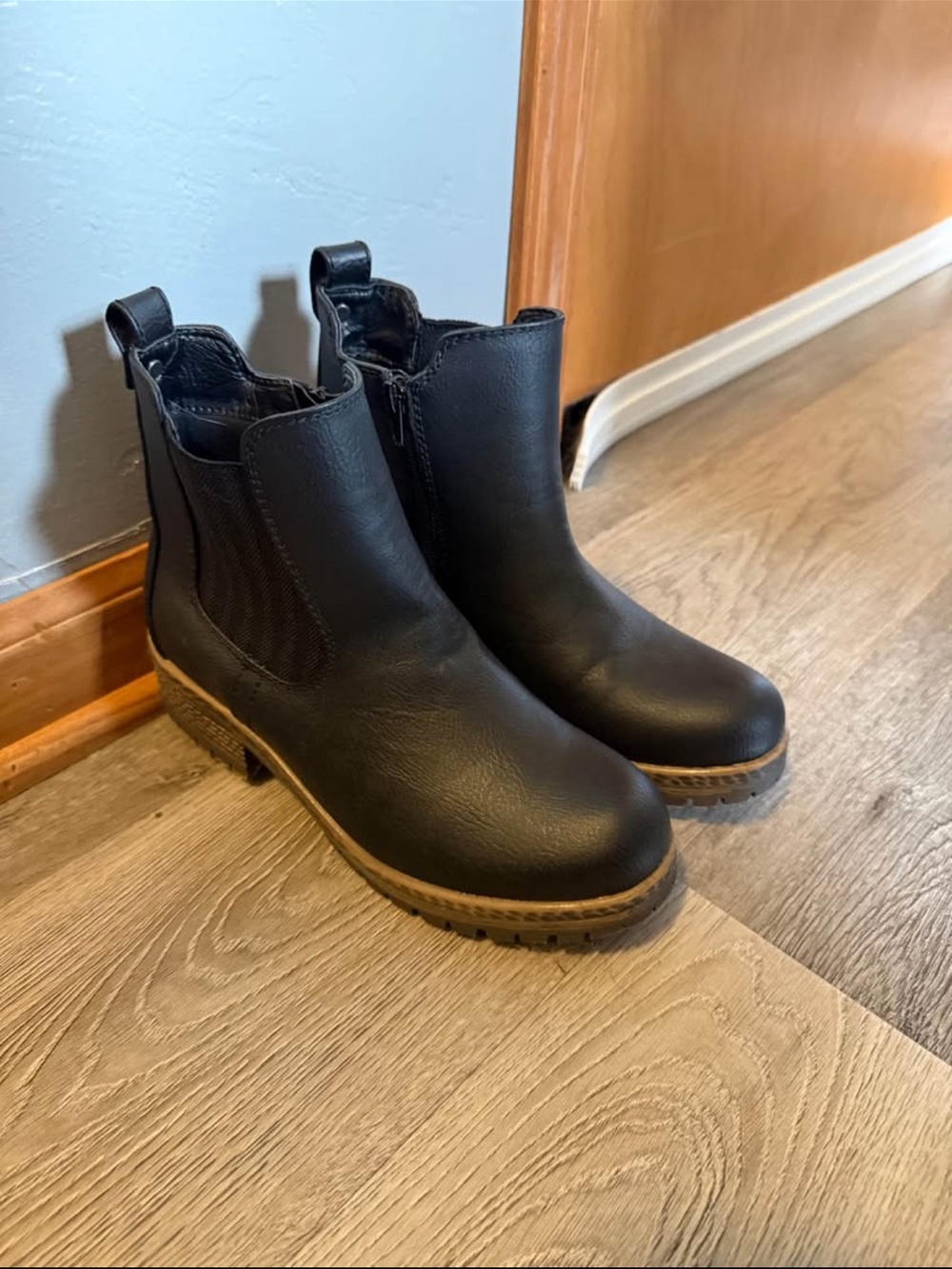 Maurices Black Chelsea Ankle Boots with Brown Lug Sole